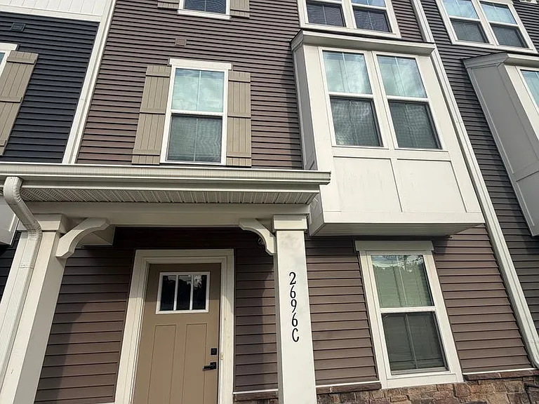 2696C Azalea Garden Rd — Photo 3