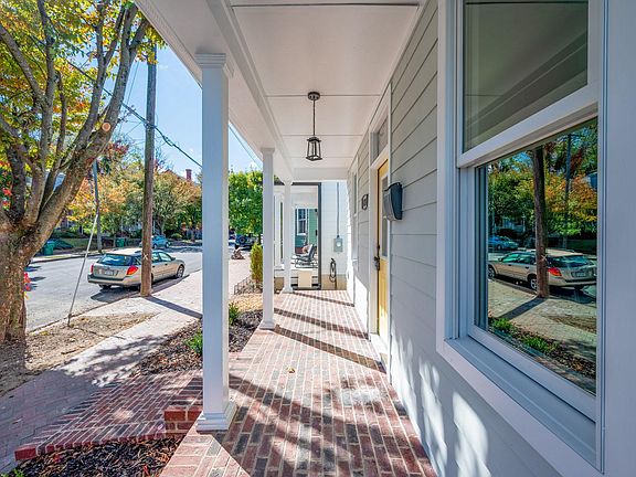 3rd image of 420 N 26th St
