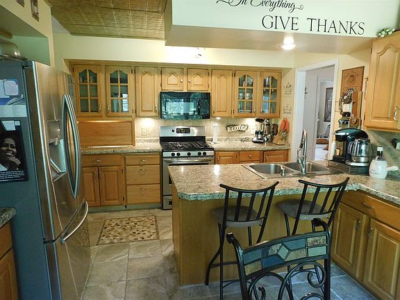 3rd image of 17727 Tanager Ln