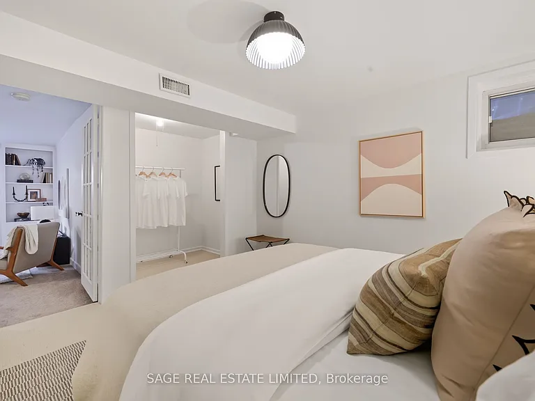 130 Neville Park Blvd — Photo 19