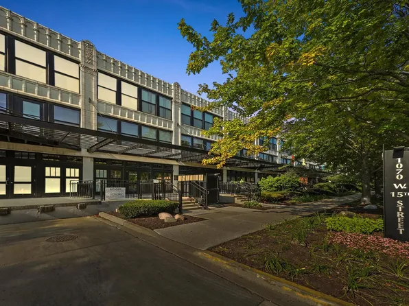 1070 W 15th St #314, Chicago, IL 60608