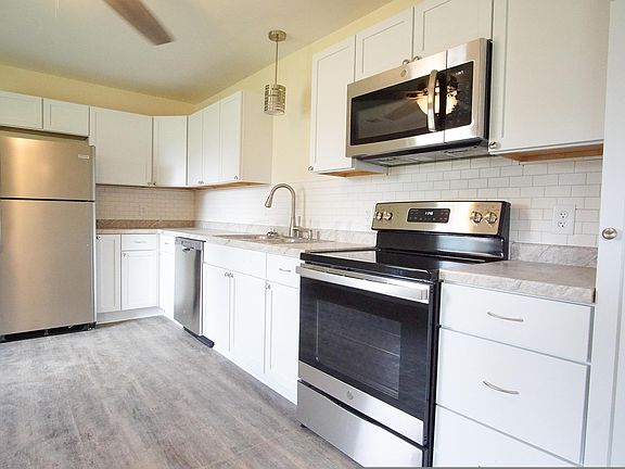 3rd image of 1811 W 6th Ave
