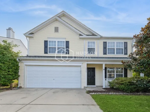 8000 Wesley Farm Dr, Raleigh, NC 27616