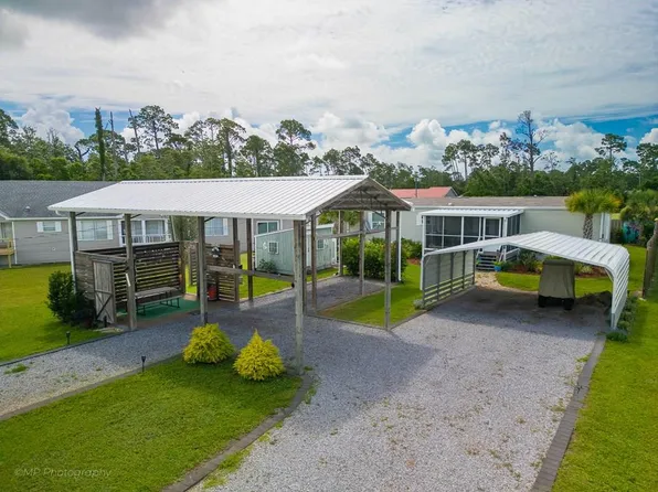 466 Santa Anna St, Port St Joe, FL 32456