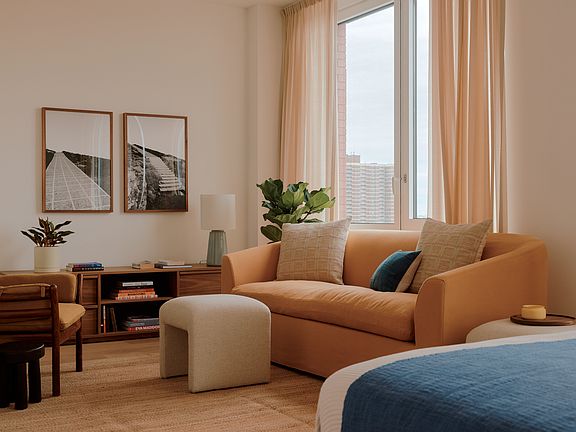 3rd image of 2035 5th Ave #17D