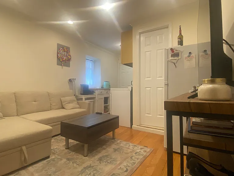 87 E 3rd St #3C — Photo 2