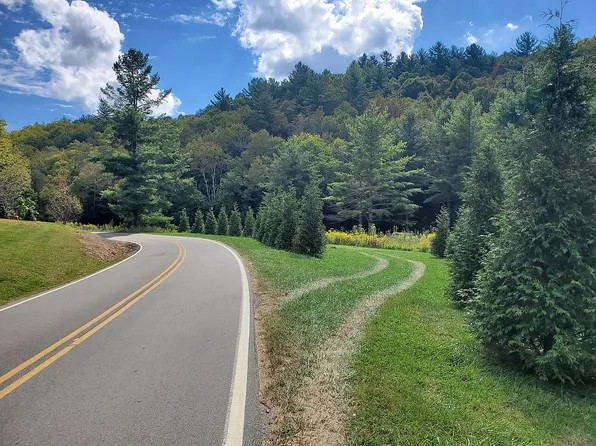 Nettle Knob Rd, West Jefferson, NC 28694