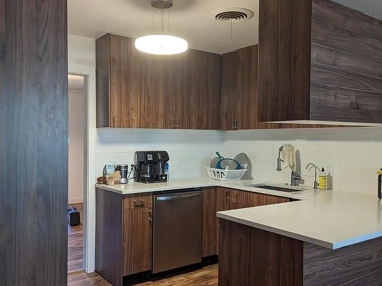 1708 Windoak Dr — Photo 9