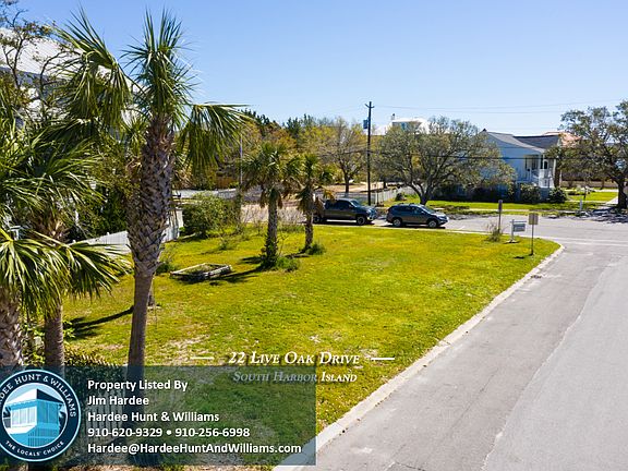 3rd image of 22 Live Oak Dr