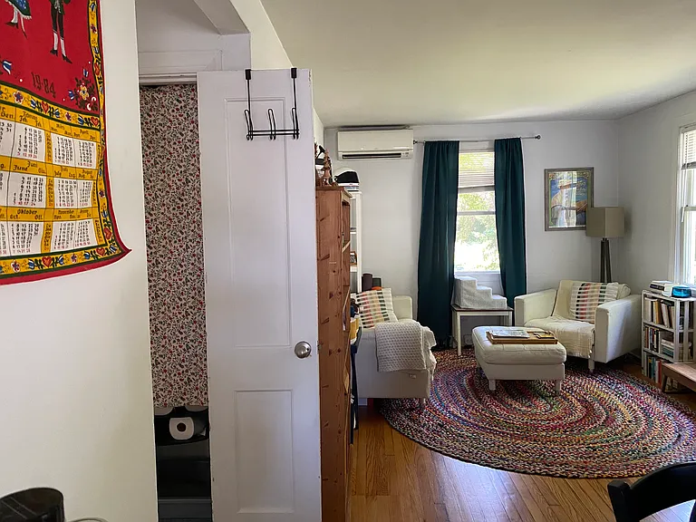 210 Meade Ave — Photo 16