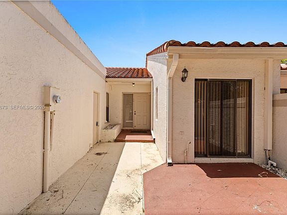 2nd image of 19988 Rima Cir