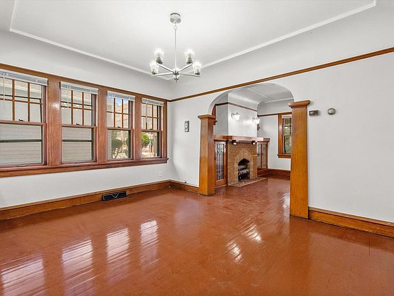 5th image of 2031 W Pierce STREET #2037
