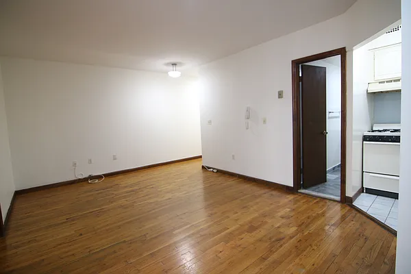 Rented by Guidance Realty Corp. | media 40