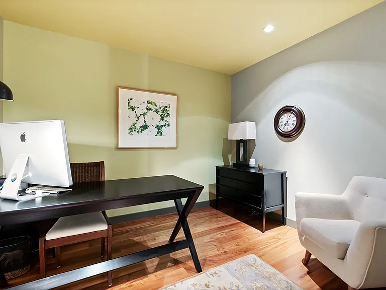 841 S Gaines St #305 — Photo 28