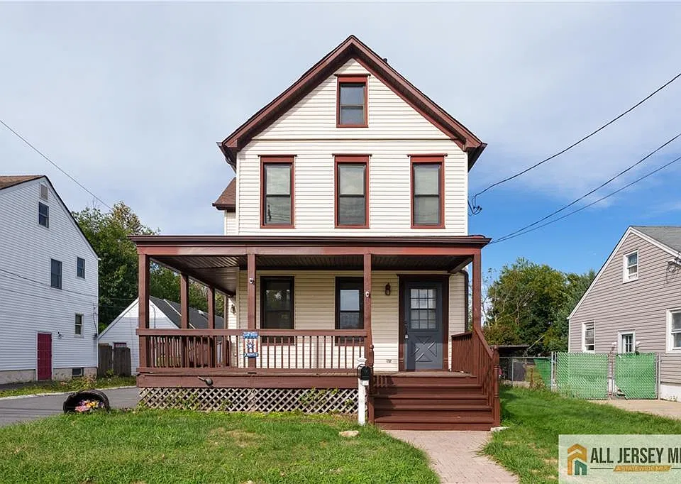 12 Fox Rd