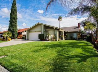 1525 S Magnolia Ave, Ontario, CA 91762