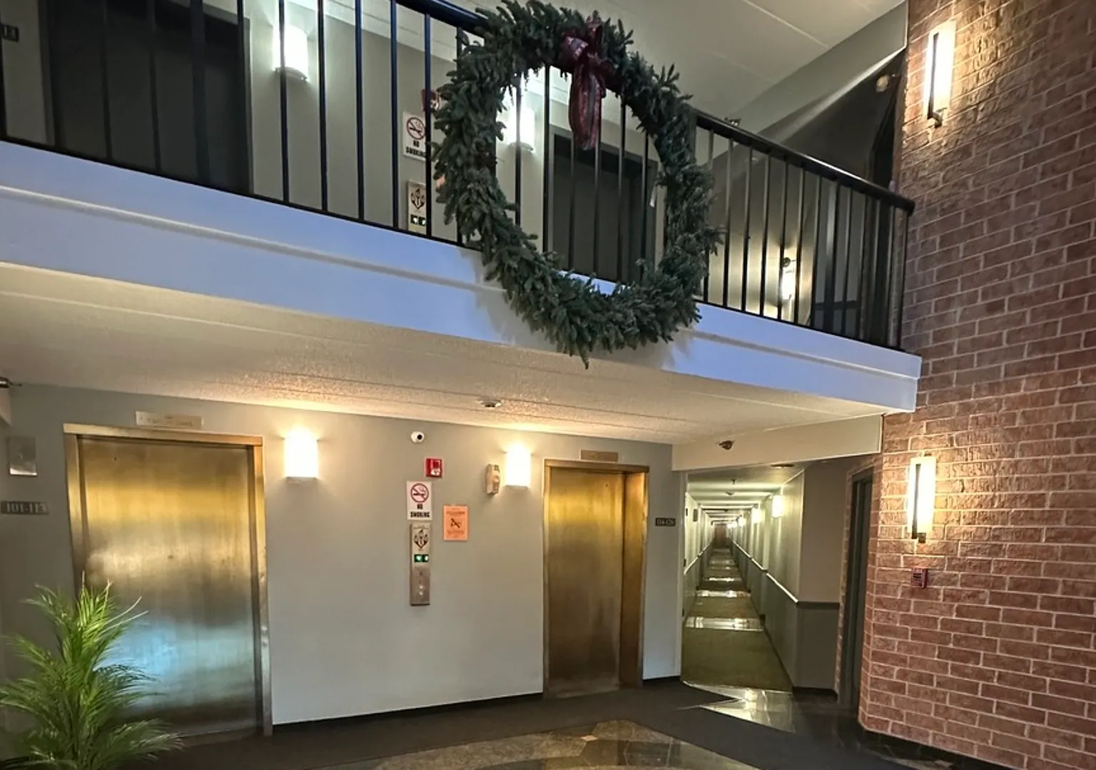 2 bed, 1016 sqft, $2,200 — Photo 3