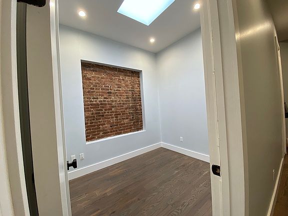 5th image of 364 Palmetto St #3RR