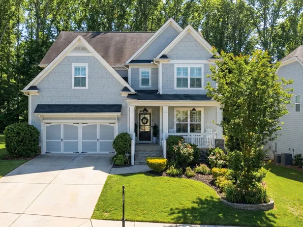 515 Tyne Dr, Lawrenceville, GA 30044