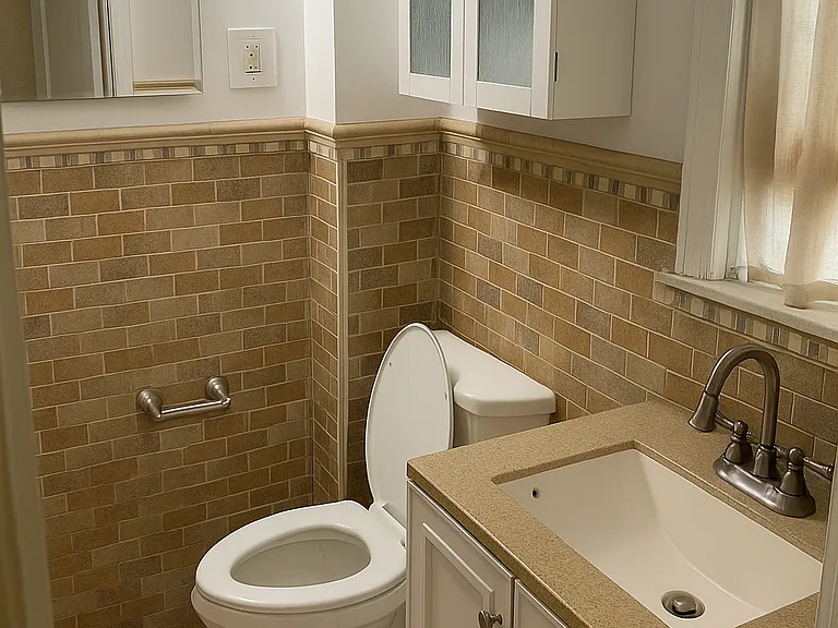 25 Rosalie St #A — Photo 6
