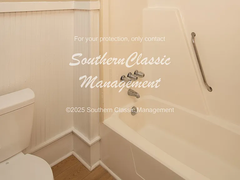17 bathroom1-01_08112025