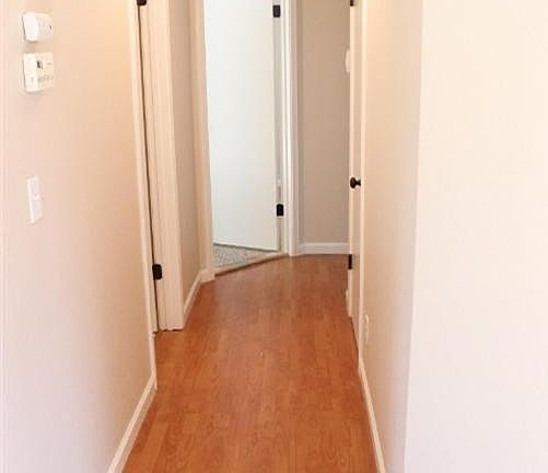 5th image of 1479 Laguna Cir