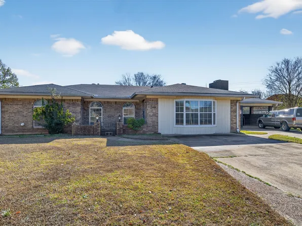 1806 Comet Cir, Bossier City, LA 71112