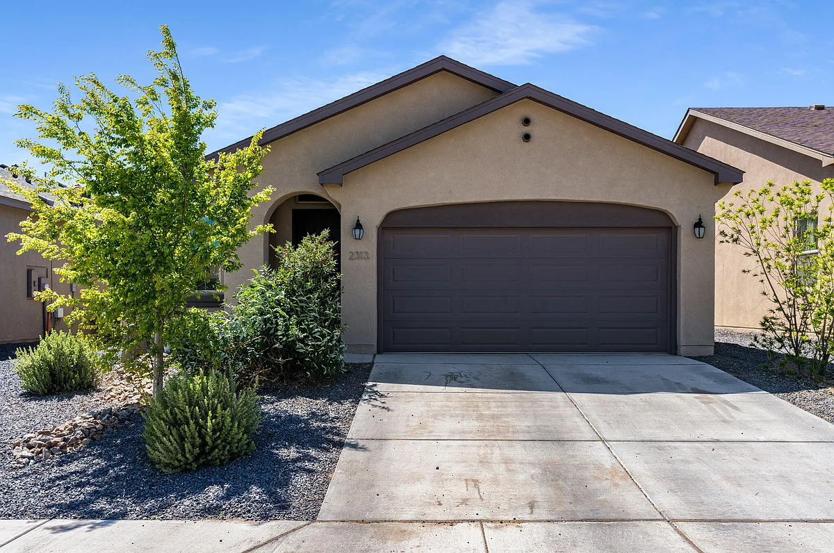 Building Photo - 2313 Melon Ridge Loop NE