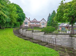 140 Lakeshore Rd, Fort Erie, ON L2A 1B2