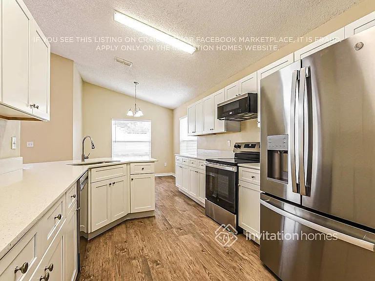 5583 Elizabeth Rose Sq — Photo 6