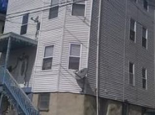 29 Franklin Ave, Chelsea, MA 02150