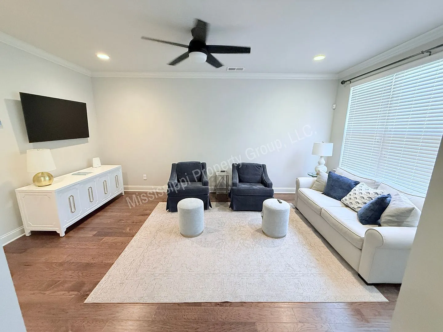 3BR/3.5BA For Rent — Photo 2