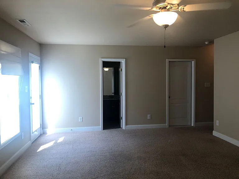 71 Buckman Dr — Photo 8