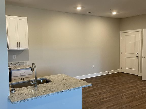 5th image of 456 English Commons Dr #10643638