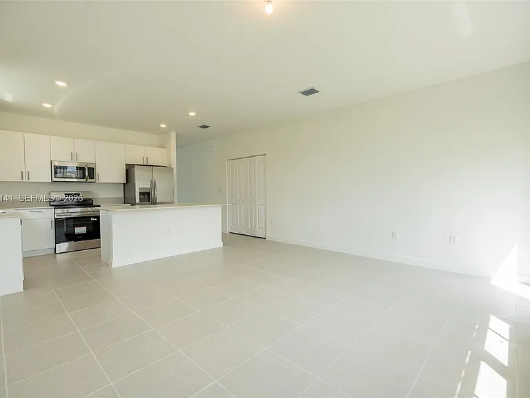 2967 SE 25th Ave — Photo 23