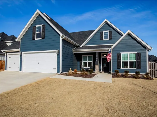 2704 Nova Ave, Lowell, AR 72745