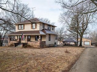 930 Frazier St, Valley Falls, KS 66088