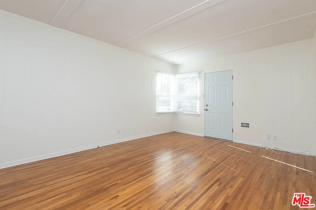 1 bed, 1.0 bath, 675 sqft, $2,250 — Photo 3