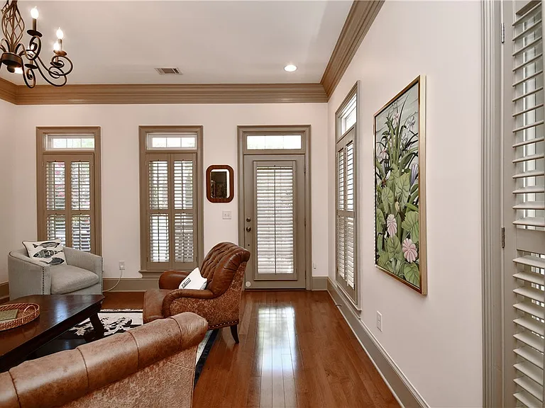 324 Village Walk Ln — Photo 6
