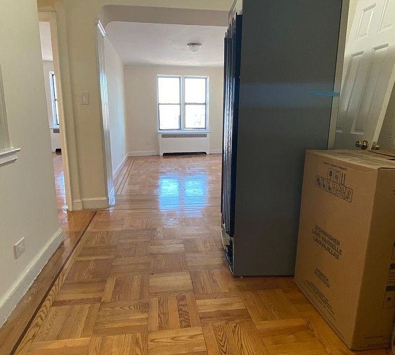 1st image of 2775 Reservoir Ave