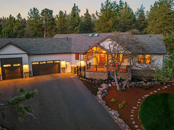 10117 Mourning Dove Dr, Klamath Falls, OR 97601