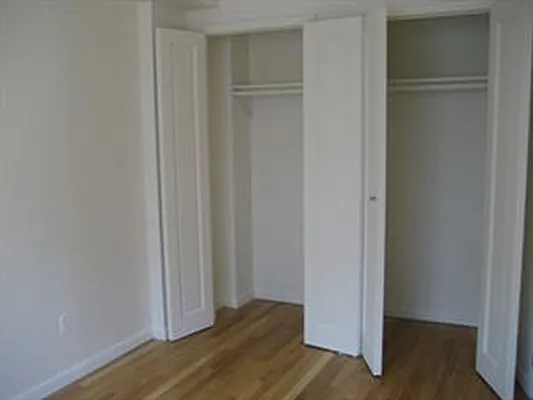 Rented by Douglas Elliman | media 14