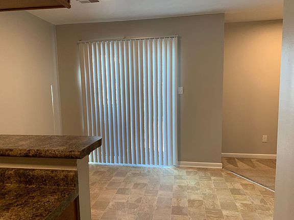 4th image of 4416 Brockton Dr APT B