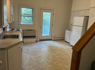 246 High St #202, Belfast, ME 04915