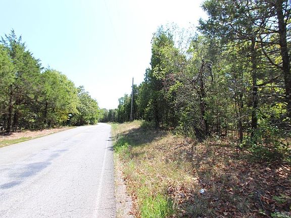 3rd image of 52 Daugherty Hill Rd