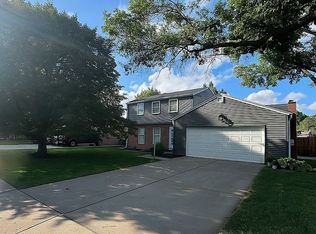 3001 Cedarberry Ln, North Platte, NE 69101