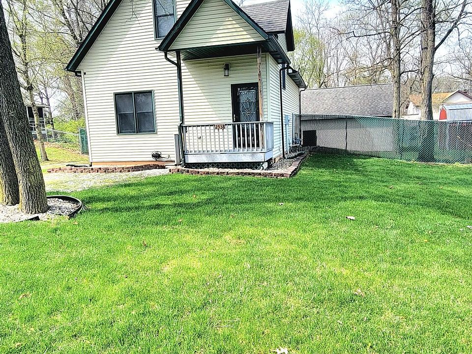 1st image of 2538 Vanderburg St