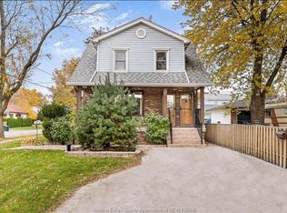 704 Bensette St, Windsor, ON