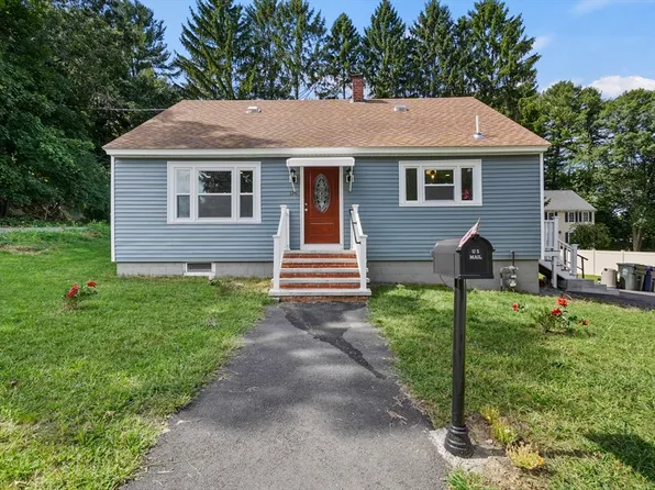 17 Mercier St, Dracut, MA 01826