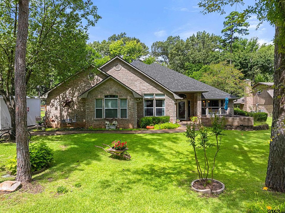 1st image of 1340 Bridle Path Ln